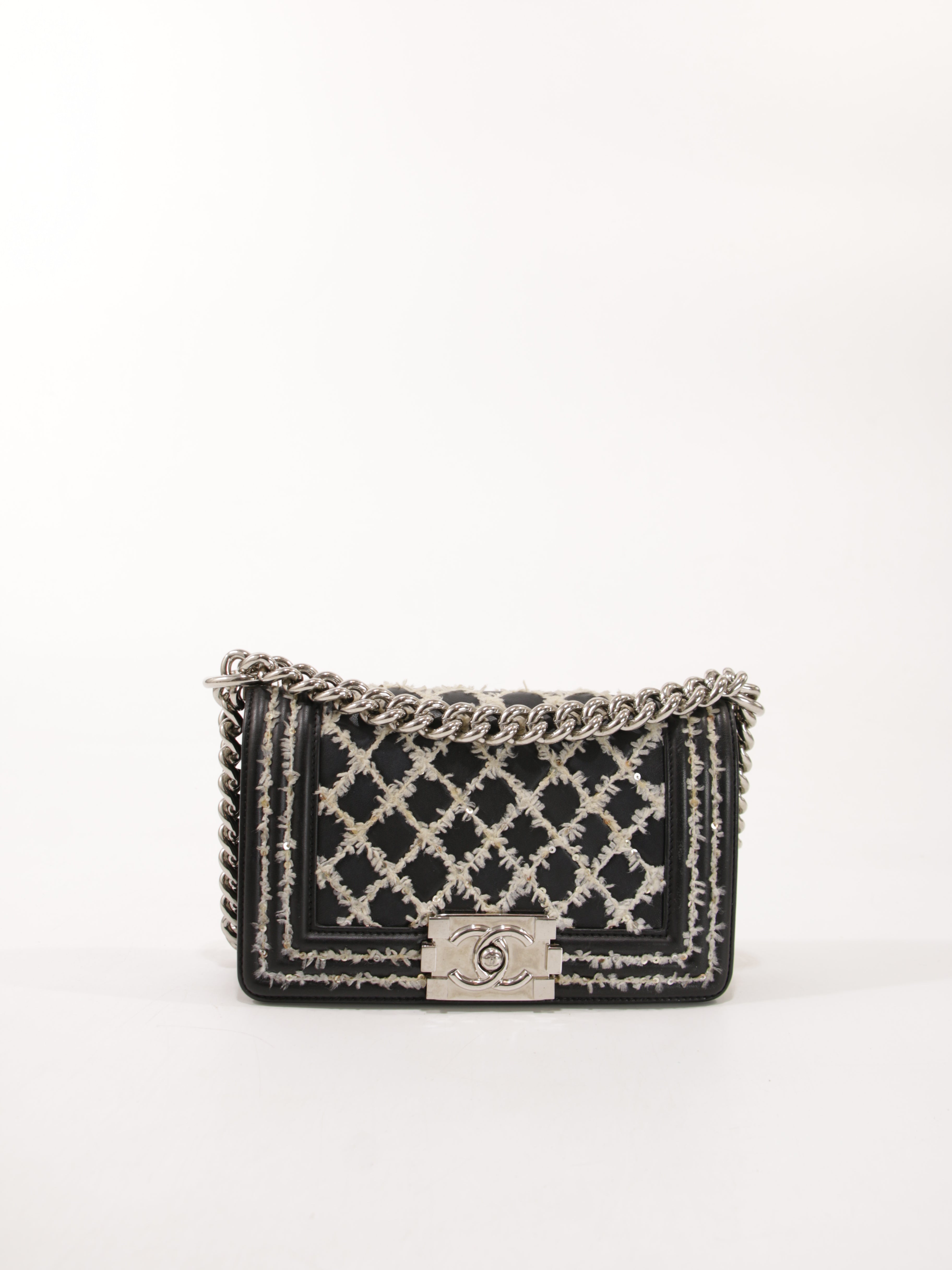CHANEL - Boy