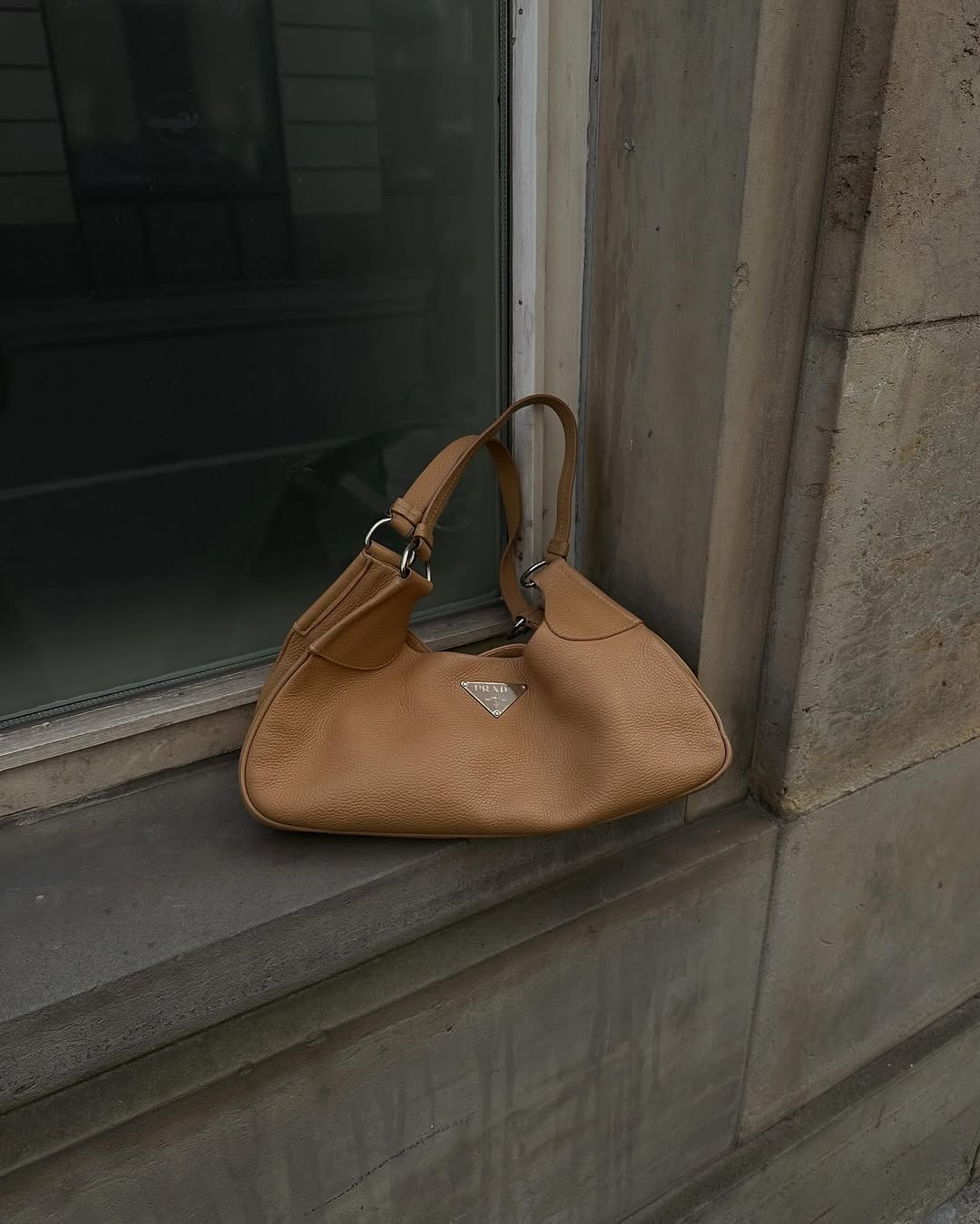 PRADA VESKER