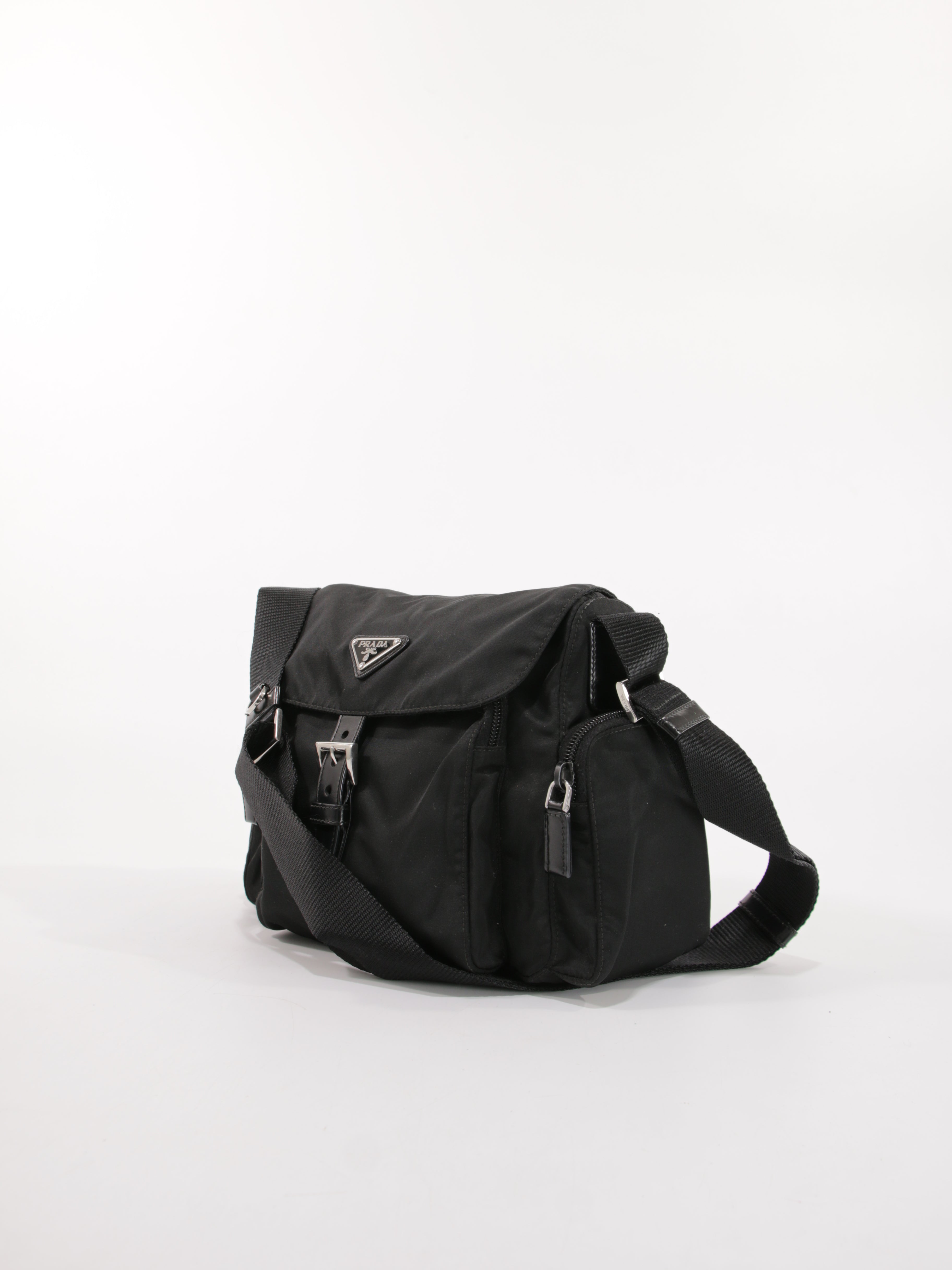 Single Buckle Messenger