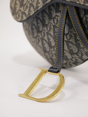 Saddle