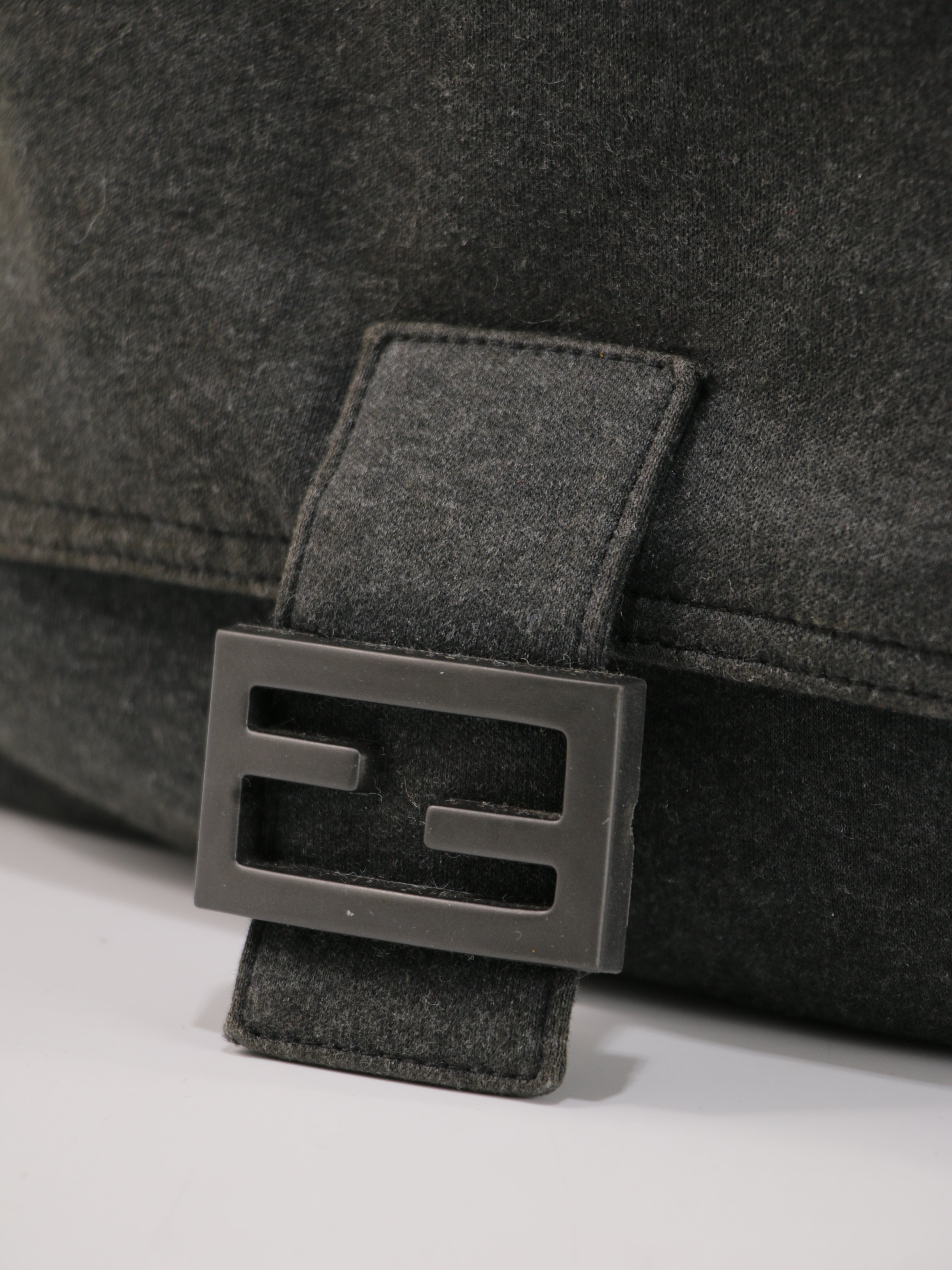 Large Mamma Baguette