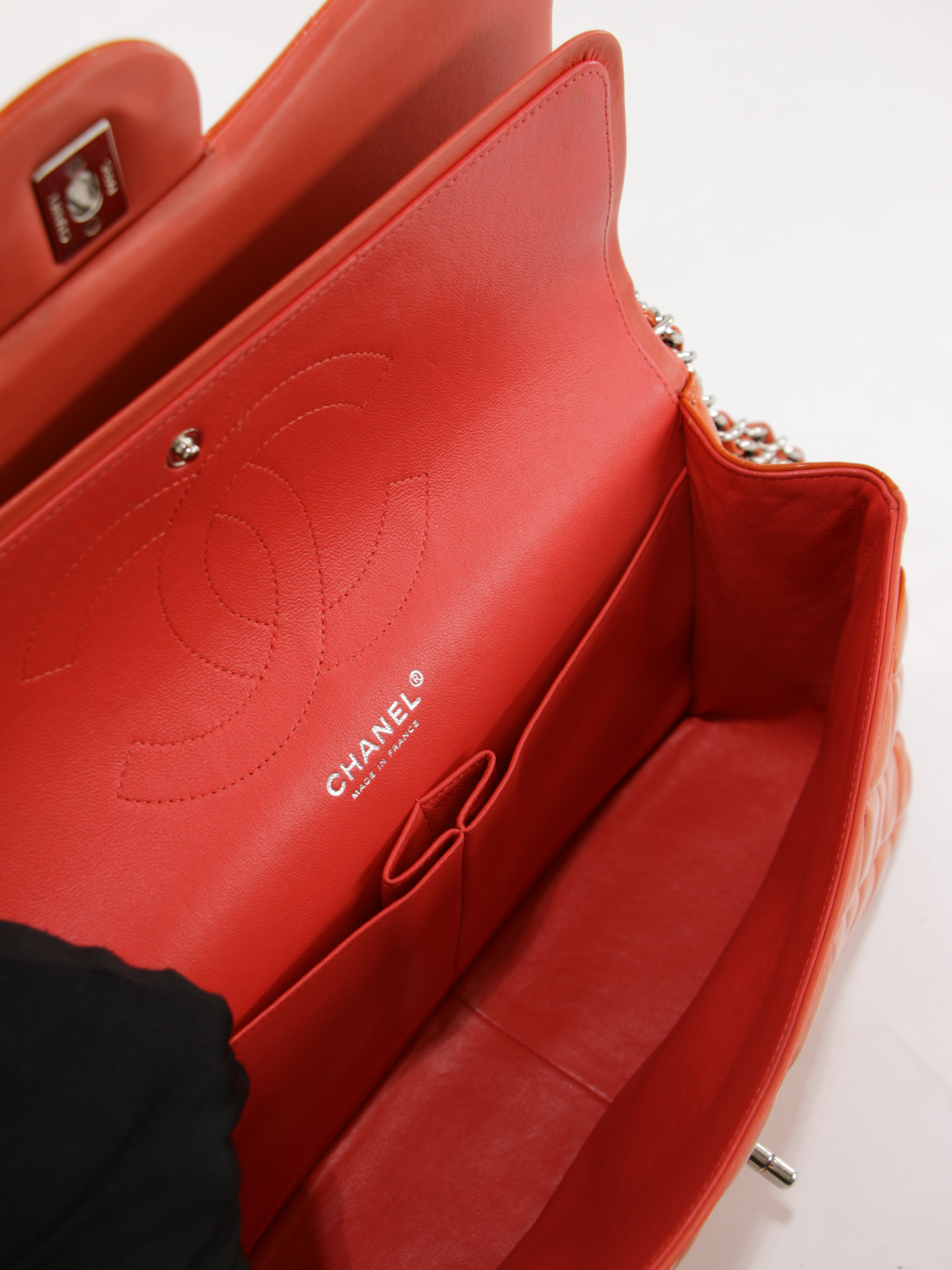 Jumbo Classic Flap