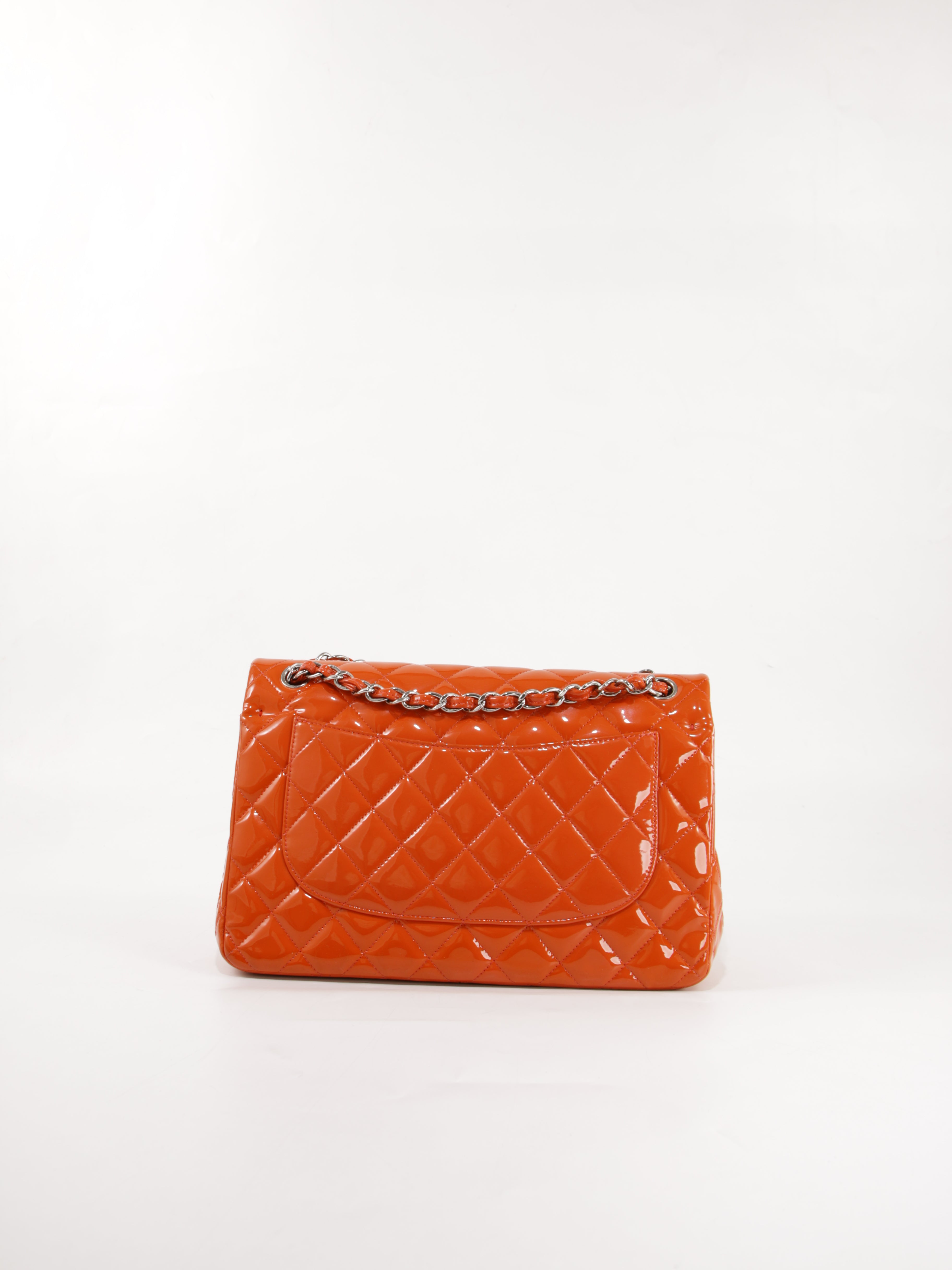 Jumbo Classic Flap