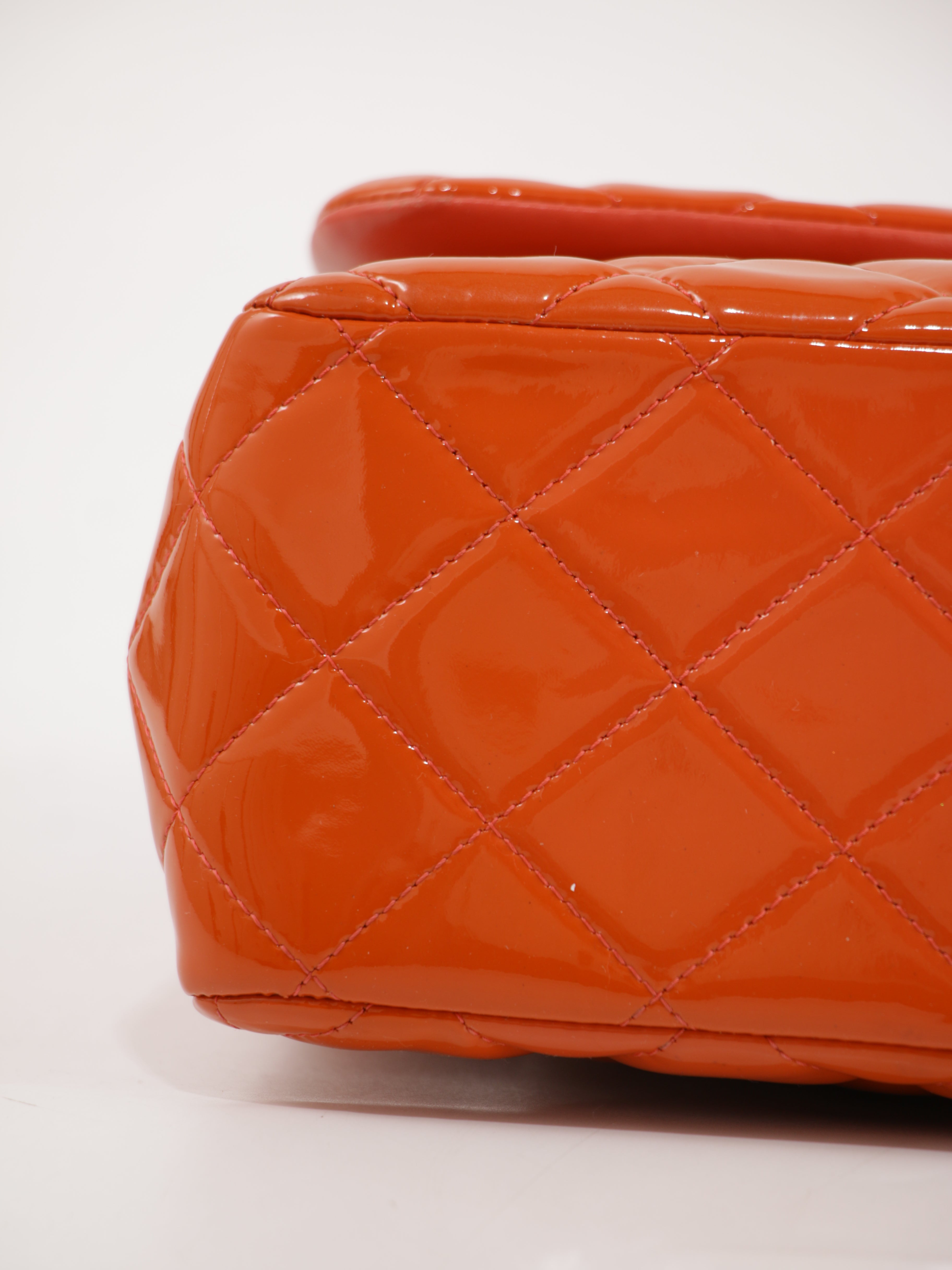 Jumbo Classic Flap