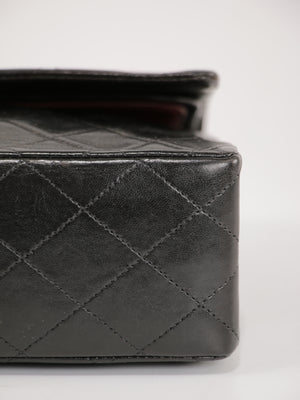 Medium Classic Flap