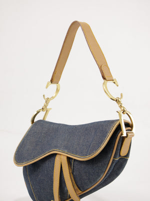 Saddle