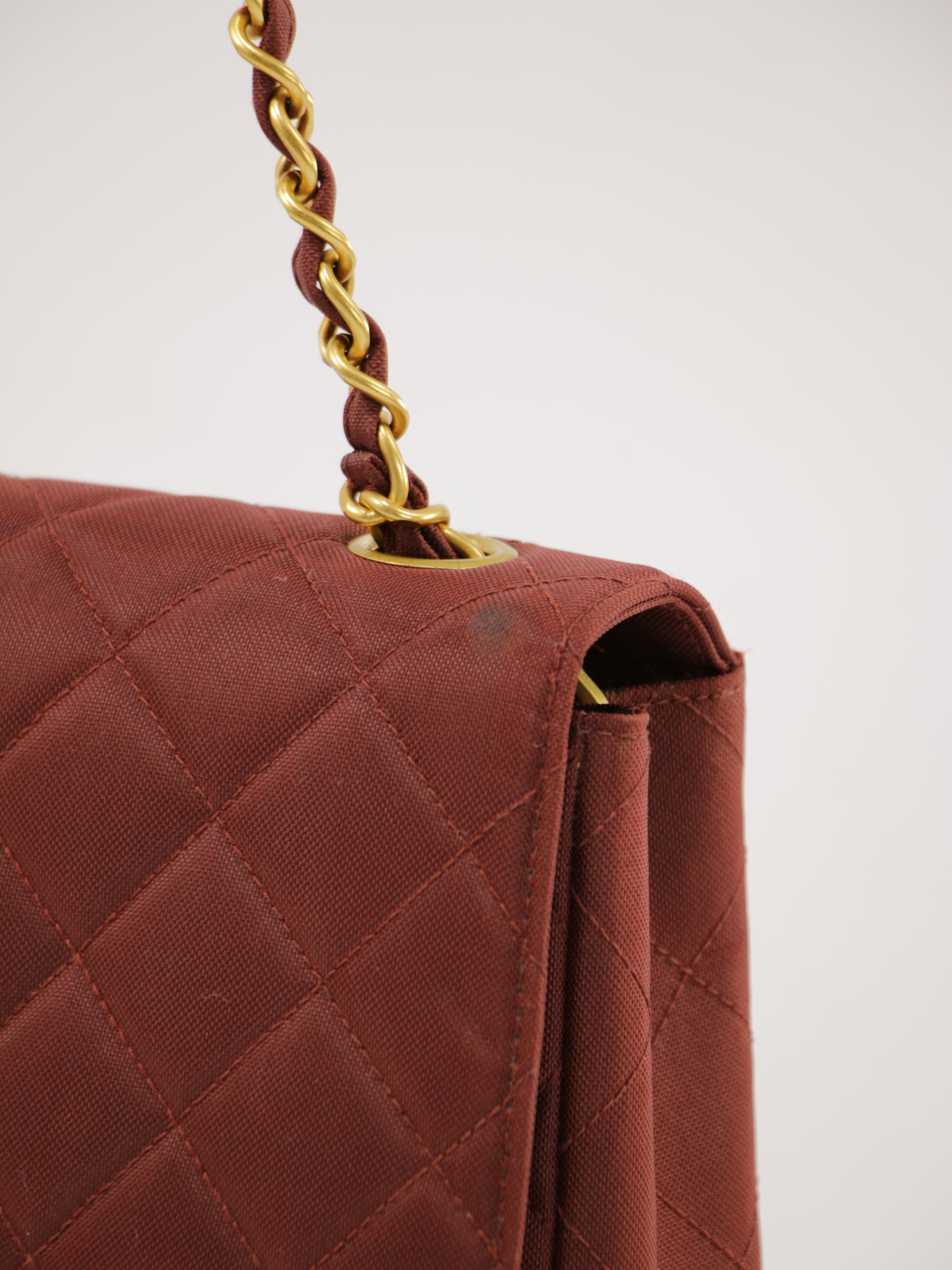 Medium Single Flap