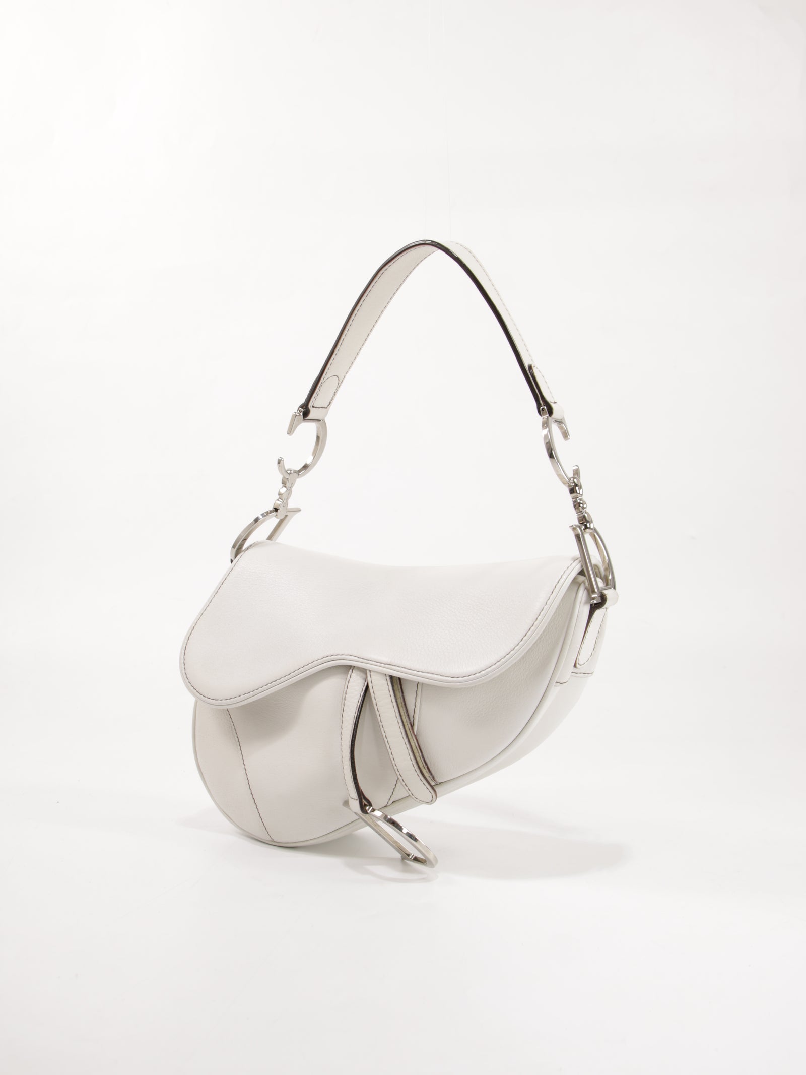 Saddle