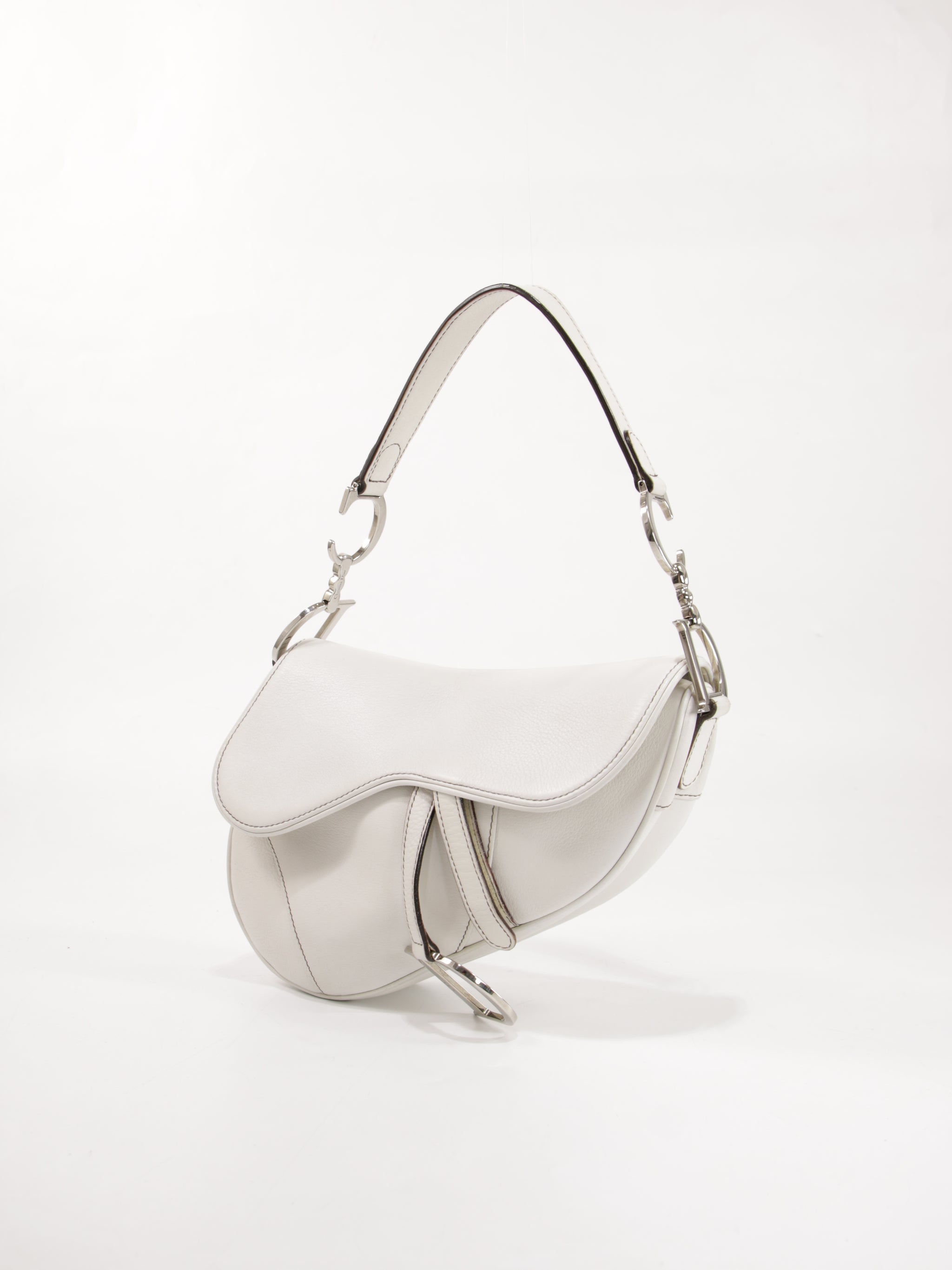 Saddle