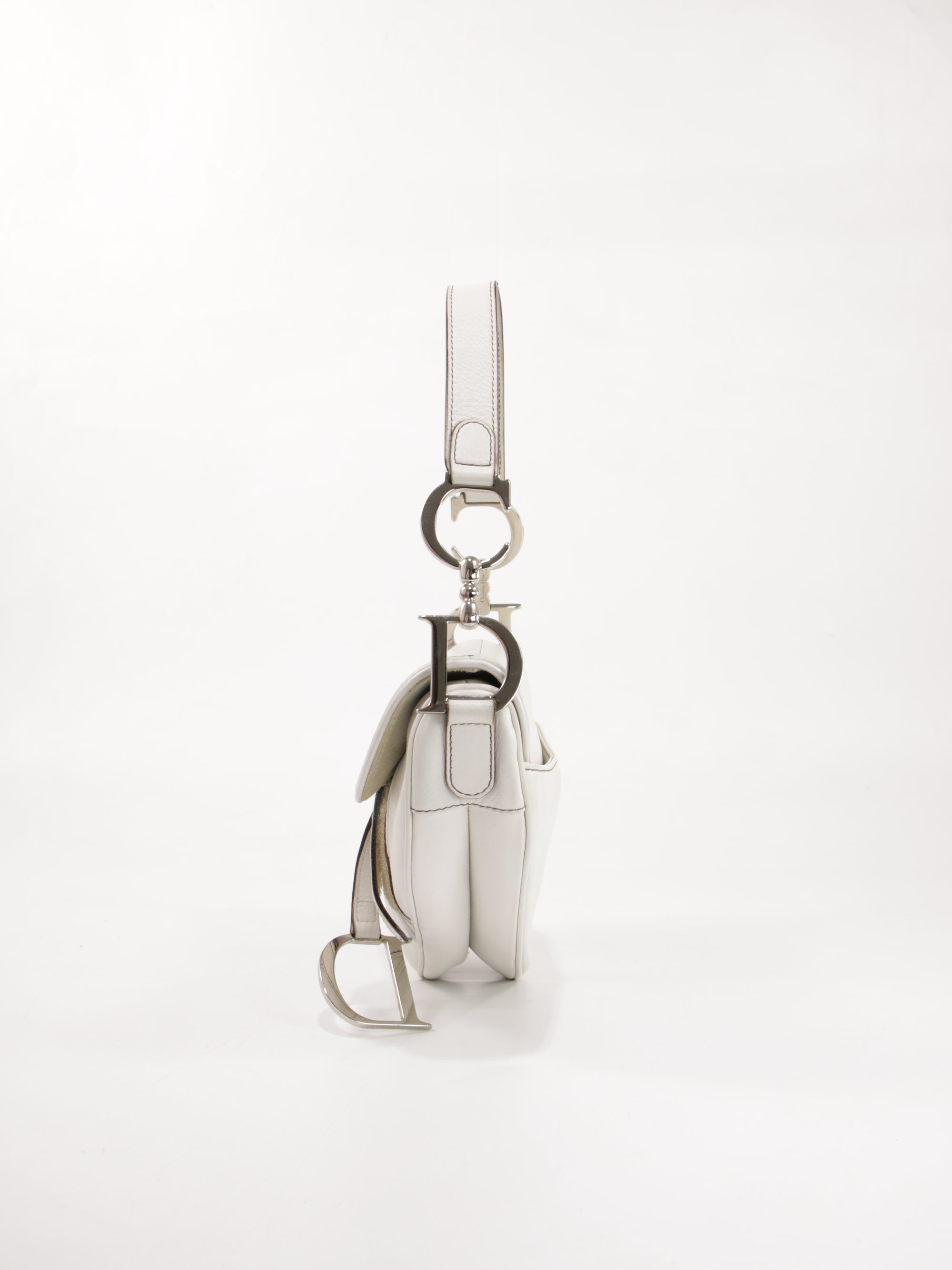 Saddle