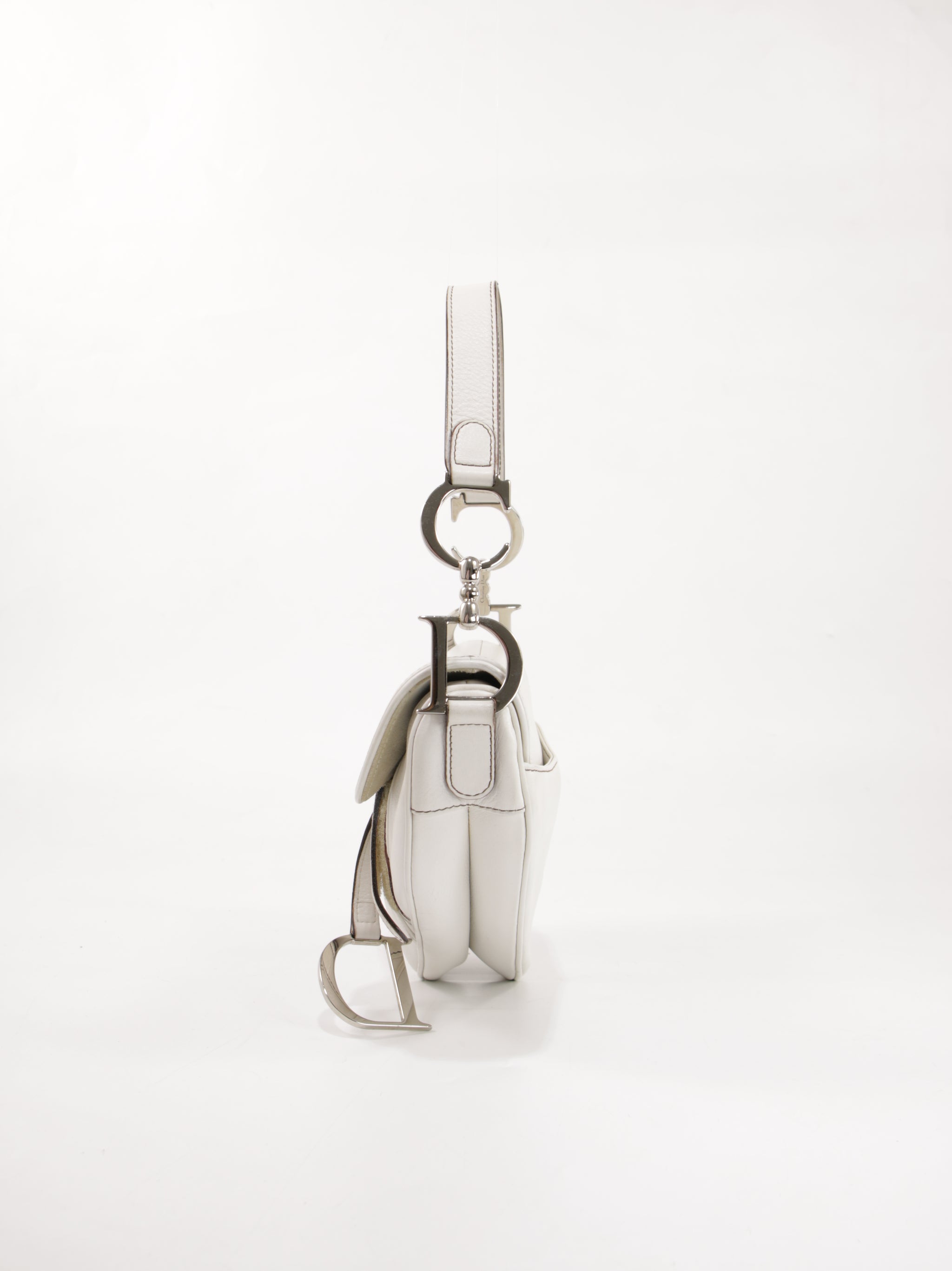 Saddle