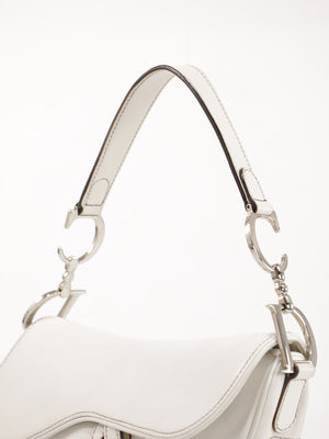 Saddle