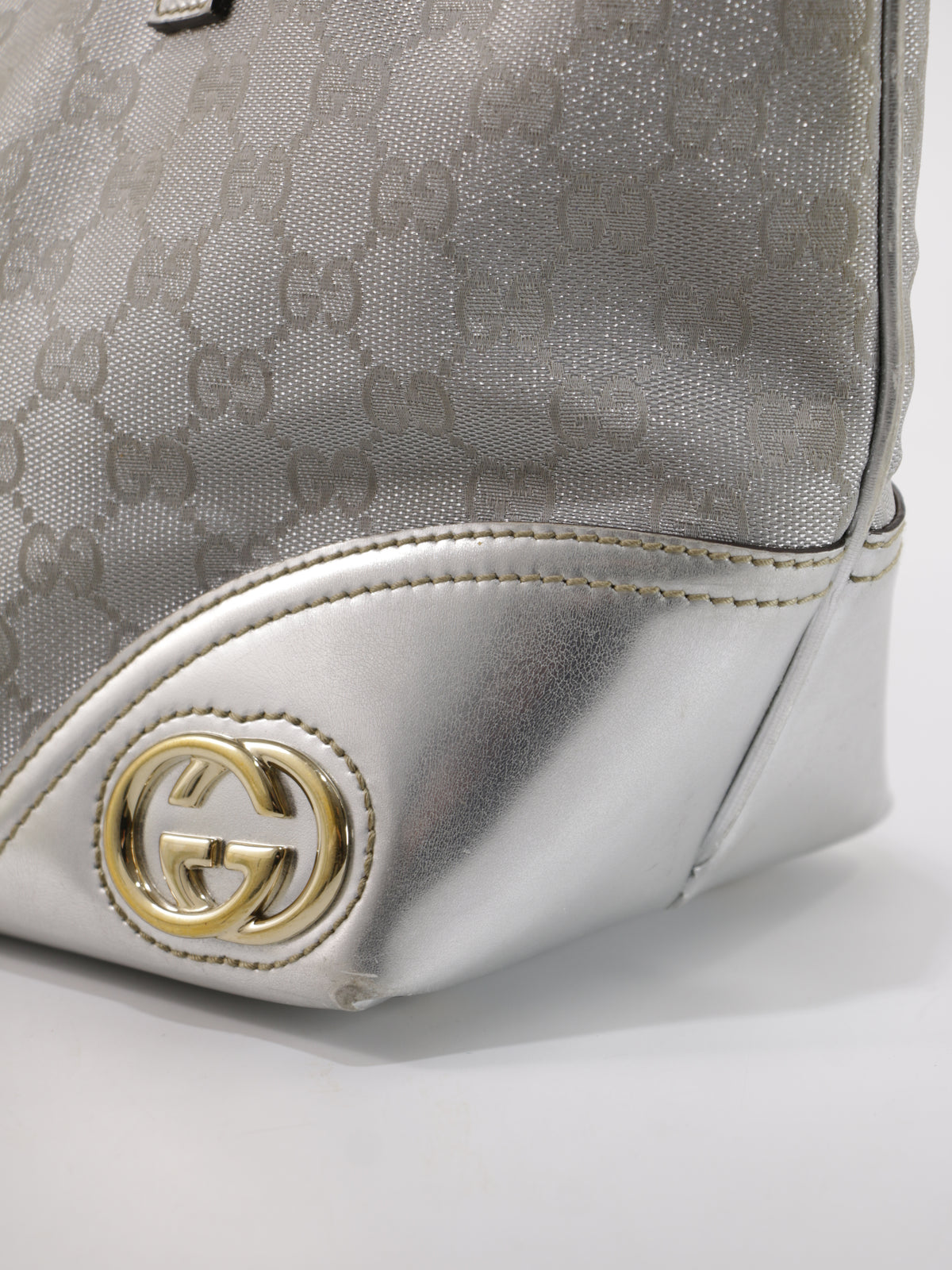 Gucci Shoulder Bag