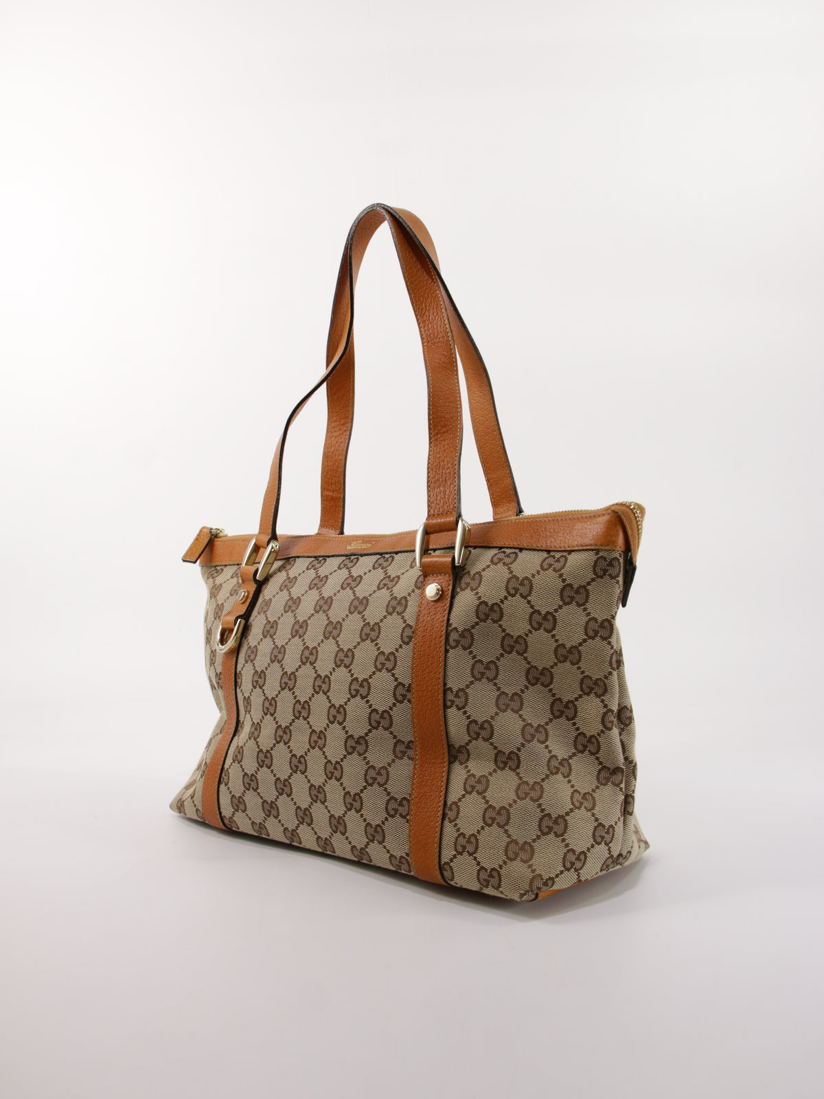 Gucci Abbey Zip Tote