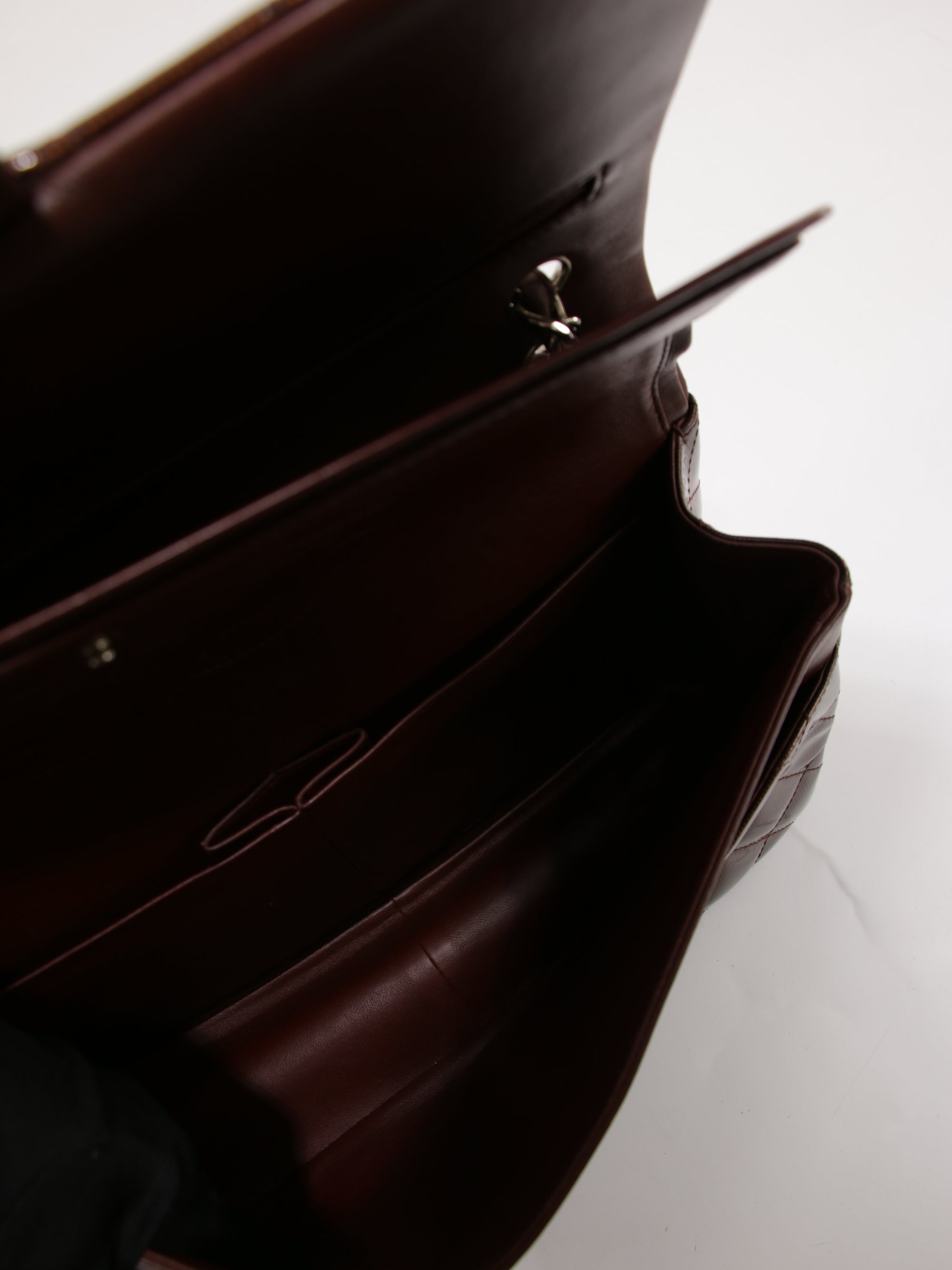 Jumbo Classic Flap
