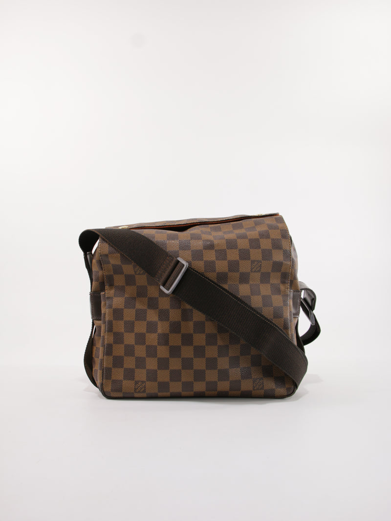 LOUIS VUITTON CROSSBODY BAGS