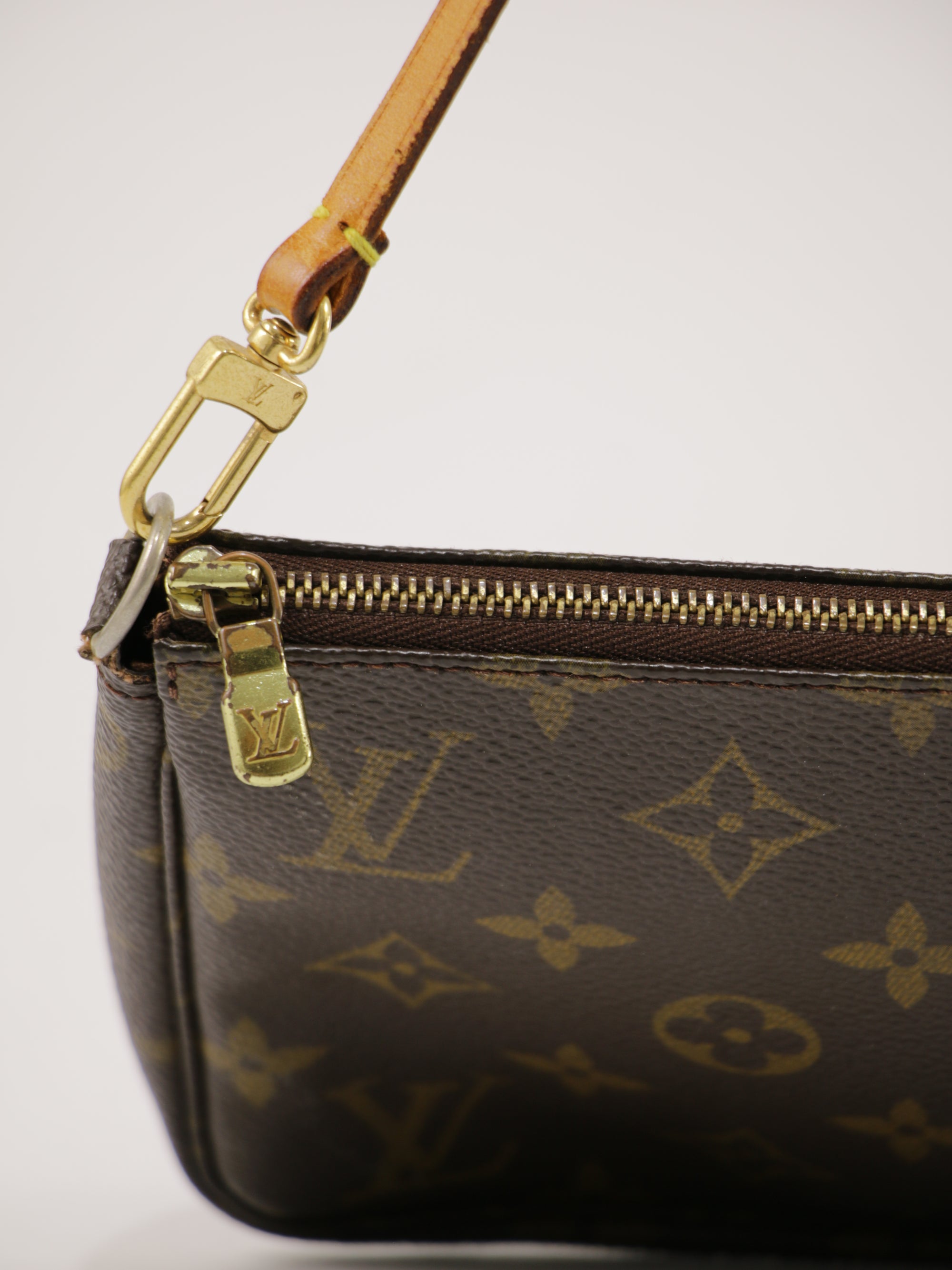 Accessories pochette