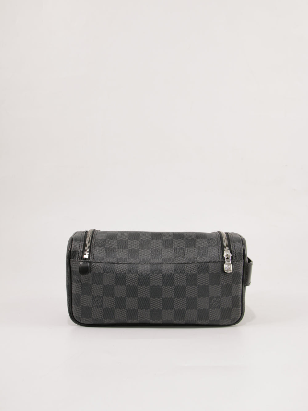 Cosmetic pouch