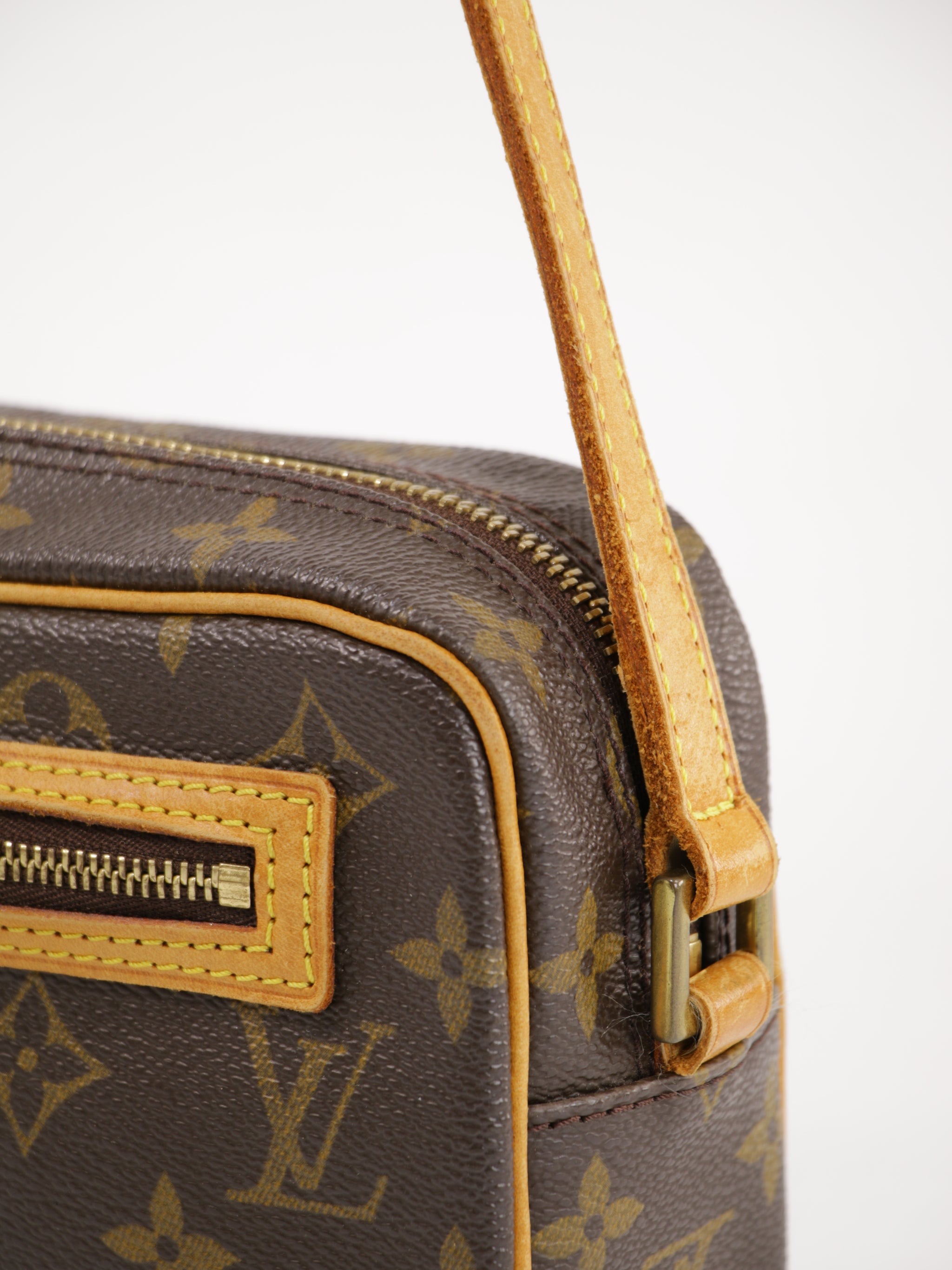 Pochette Cite