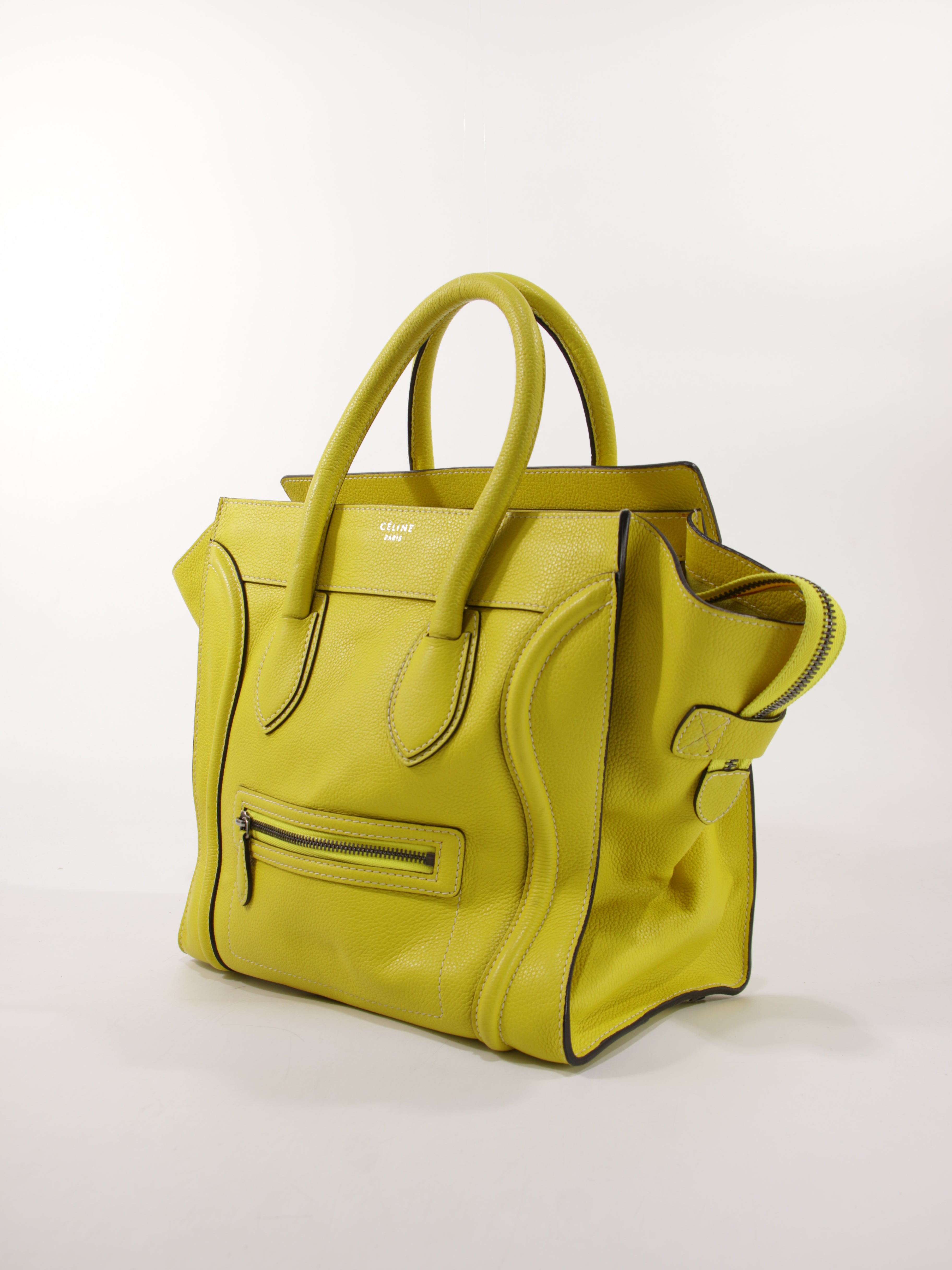 Medium Luggage