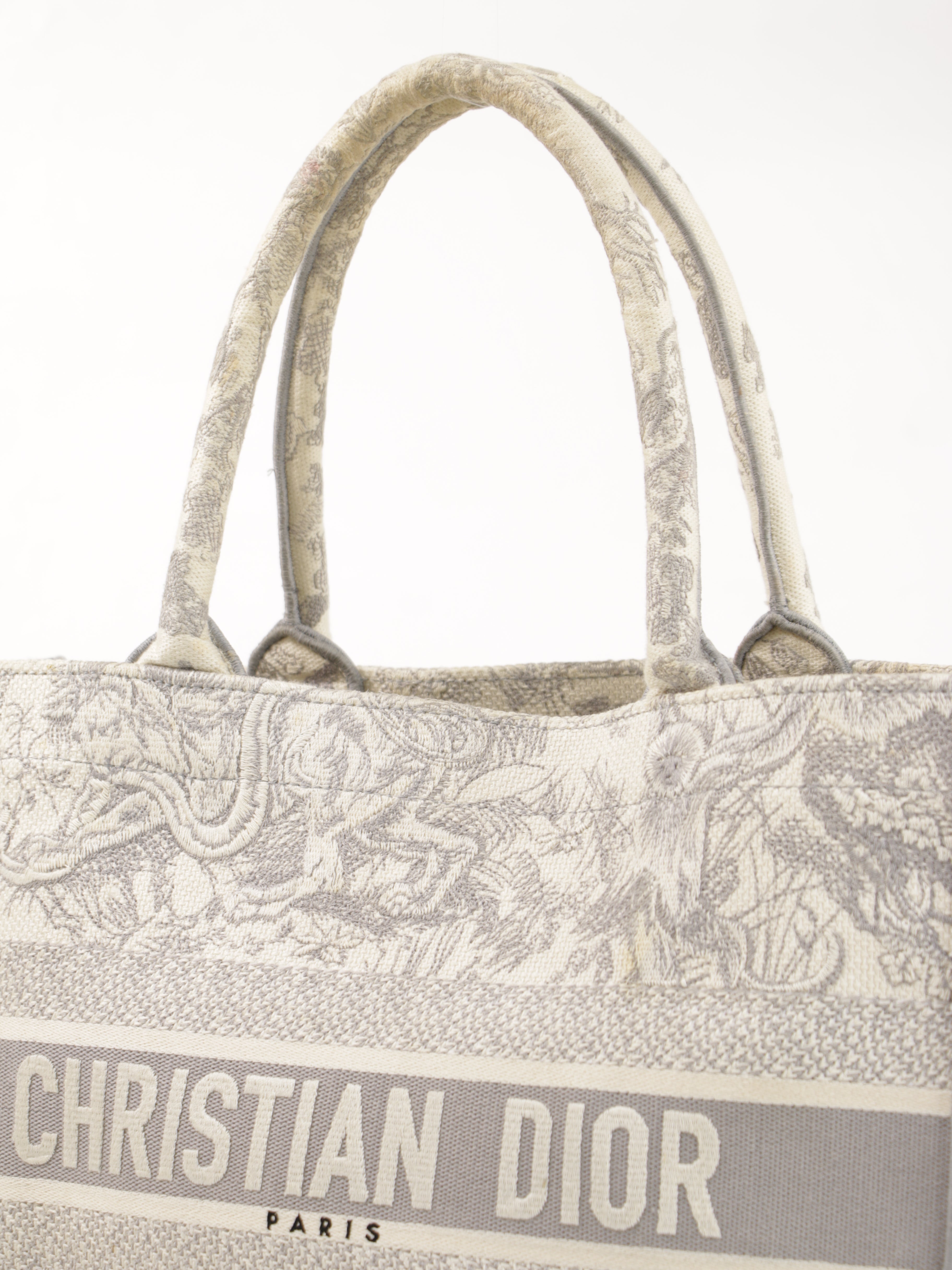 Medium Book Tote