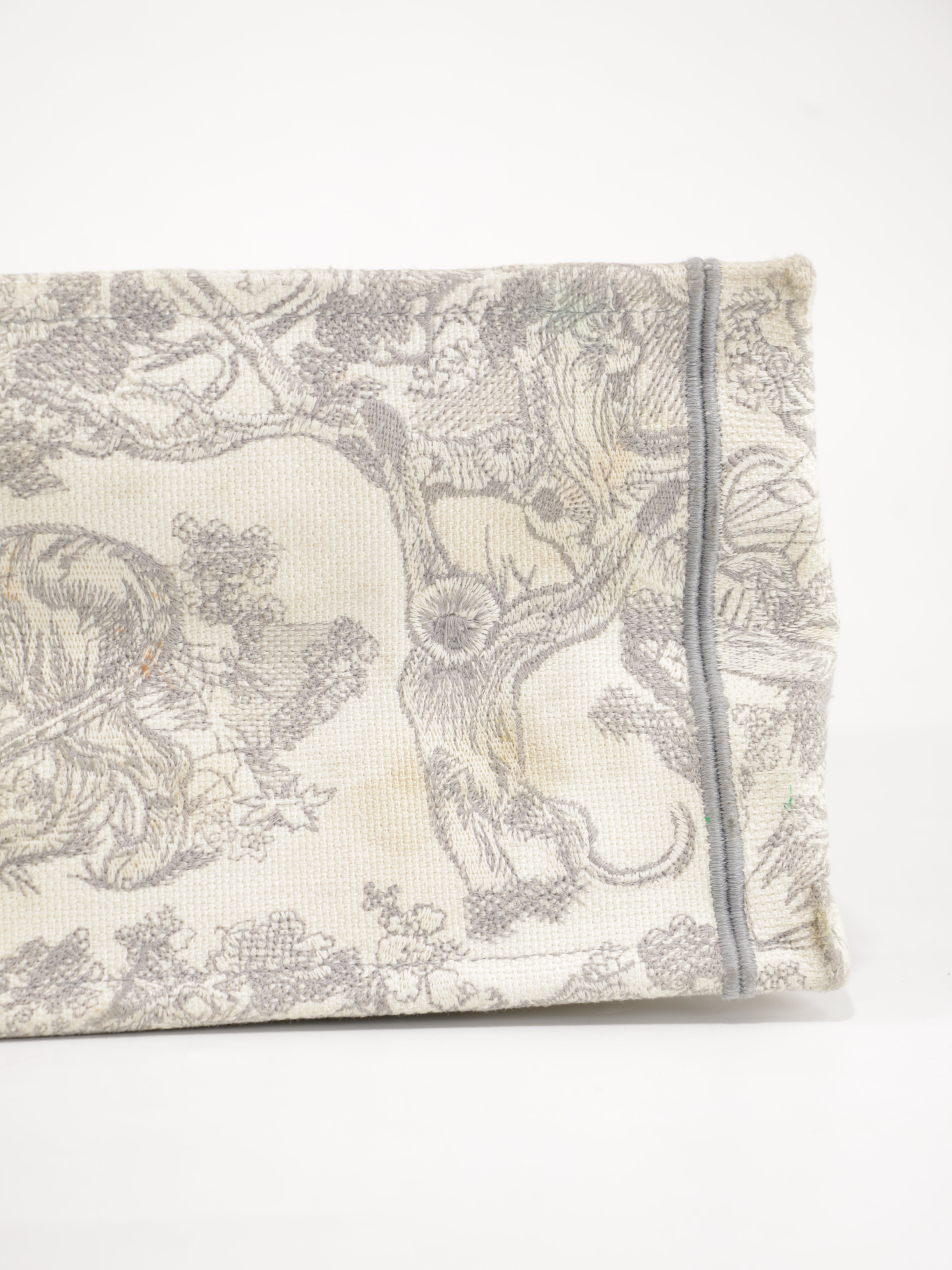 Medium Book Tote