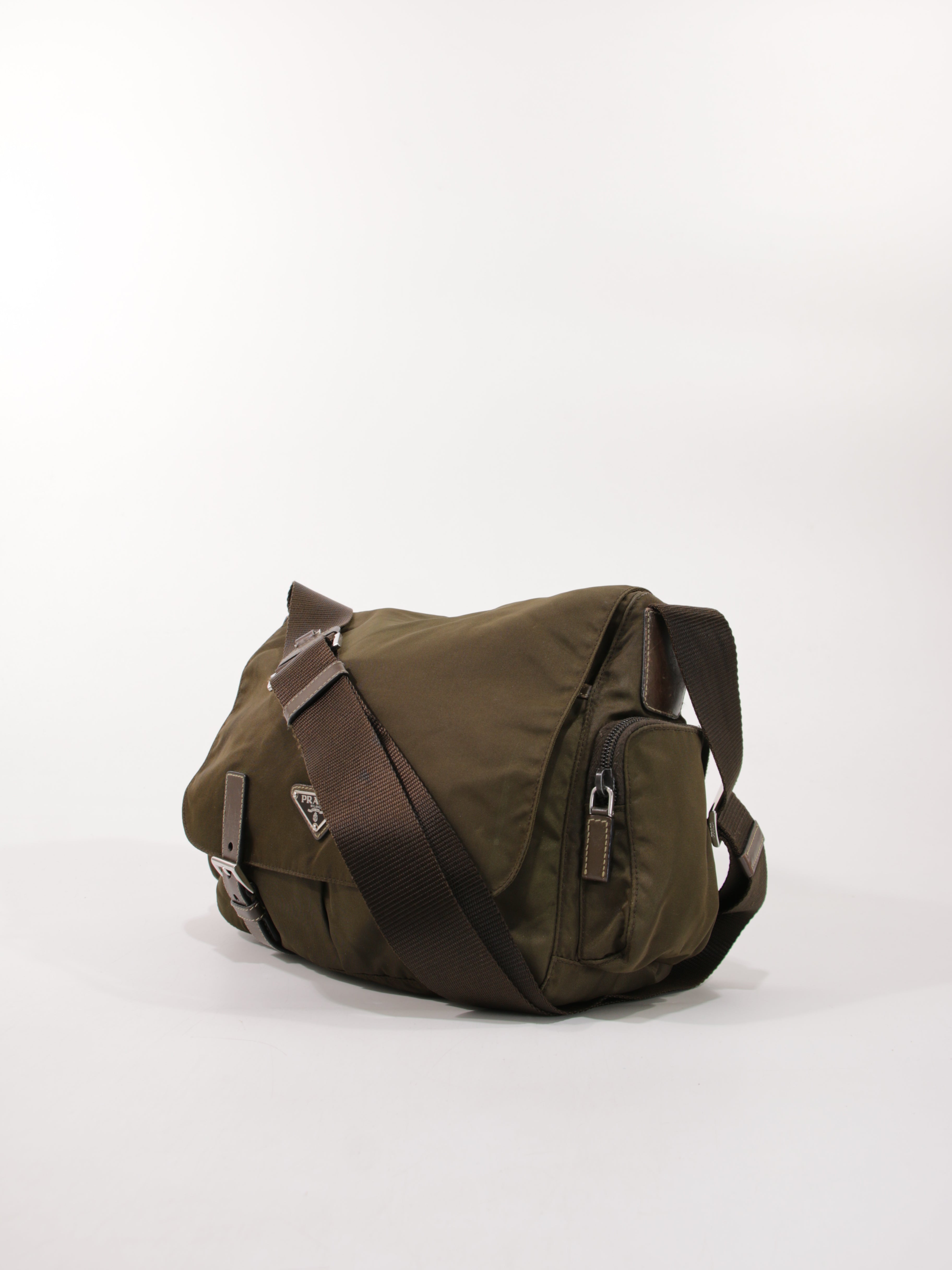 Double Buckle Messenger