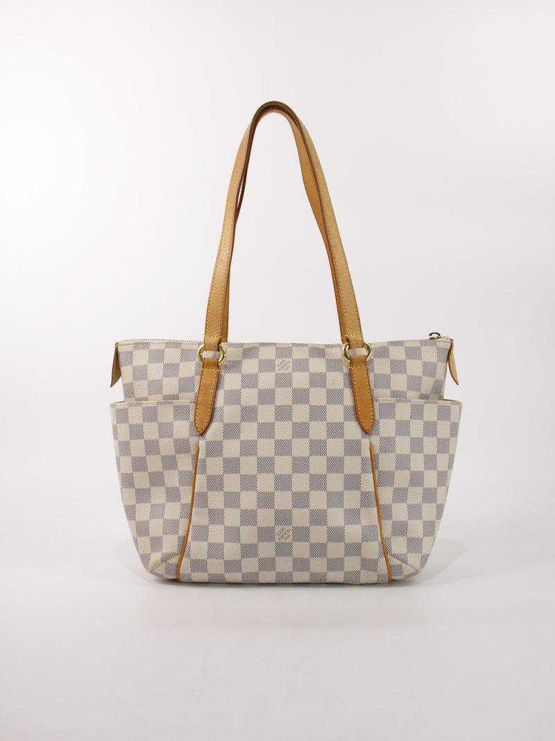 Louis Vuitton - totally PM