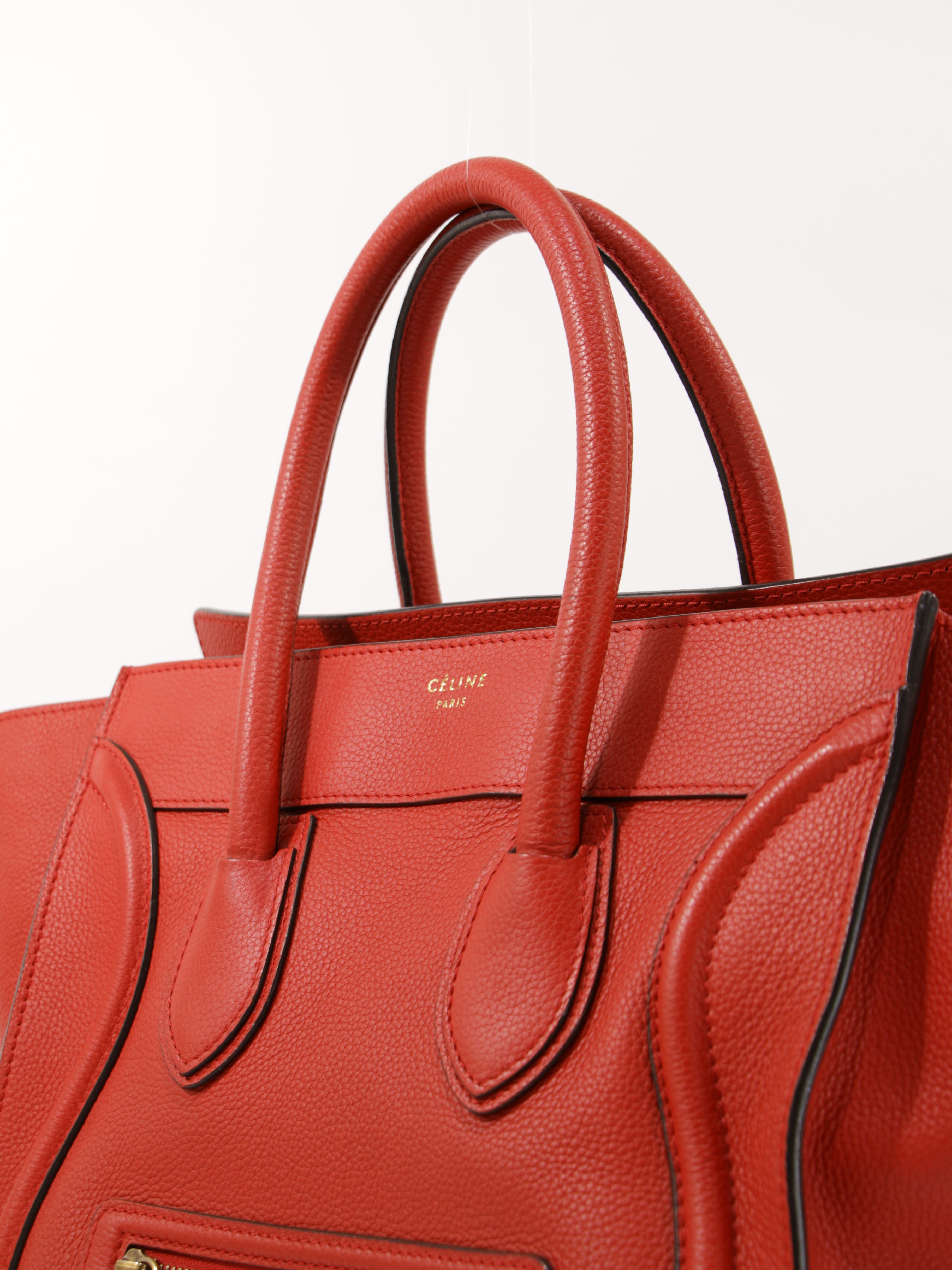 Medium Luggage