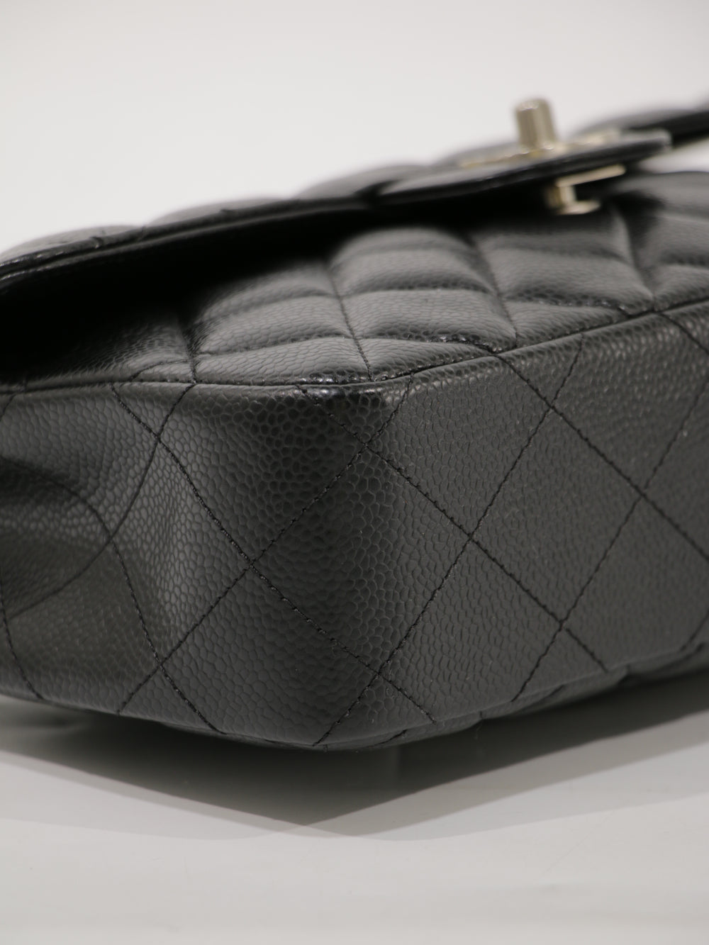 Medium Single Flap