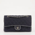 Medium Classic Flap