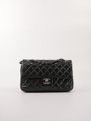 Medium Classic Flap