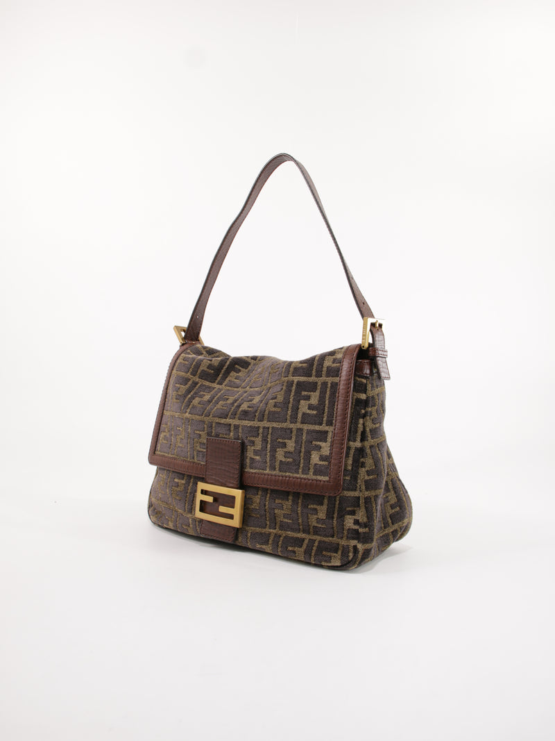 FENDI SHOULDER BAGS
