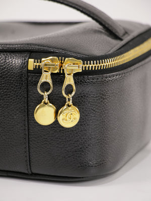 Cosmetic pouch