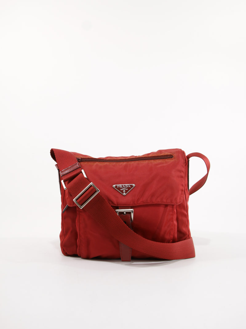 PRADA - SINGLE BUCKLE MESSENGER
