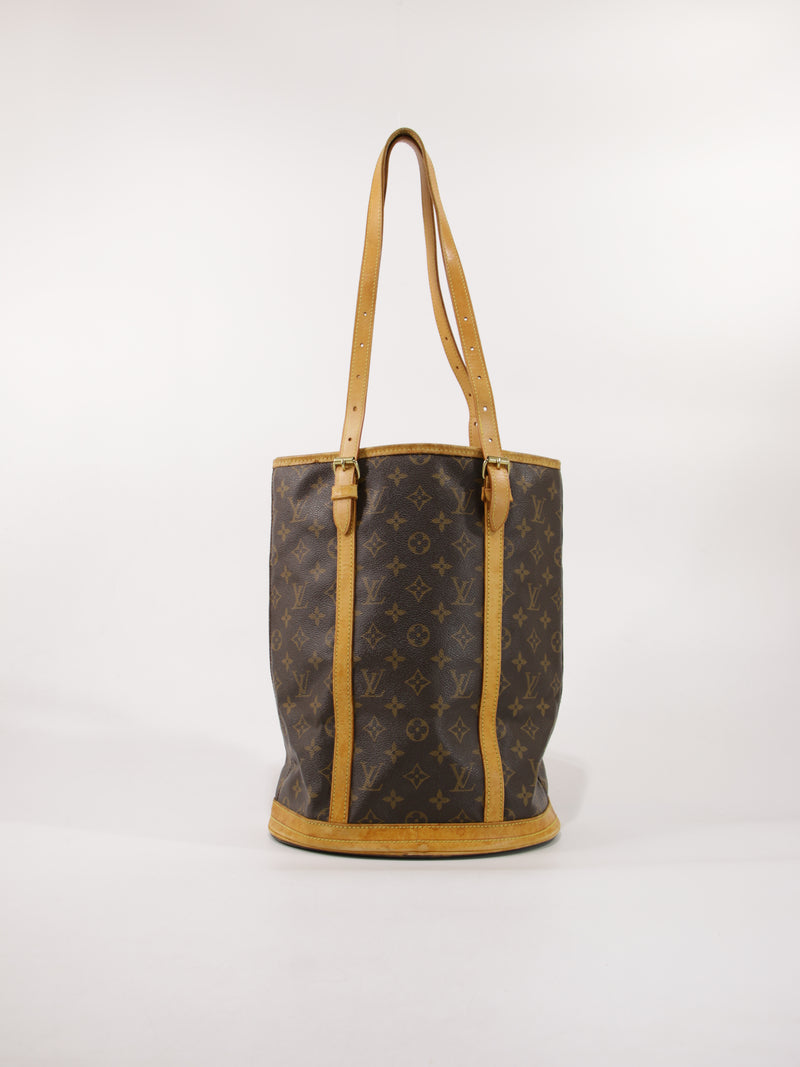 LOUIS VUITTON - LARGE BUCKET