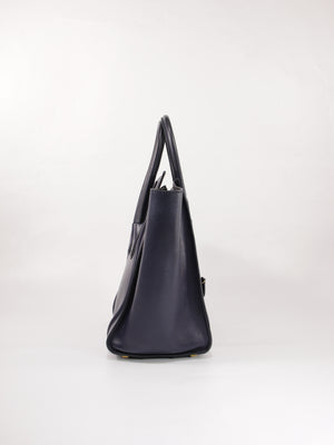 Medium luggage