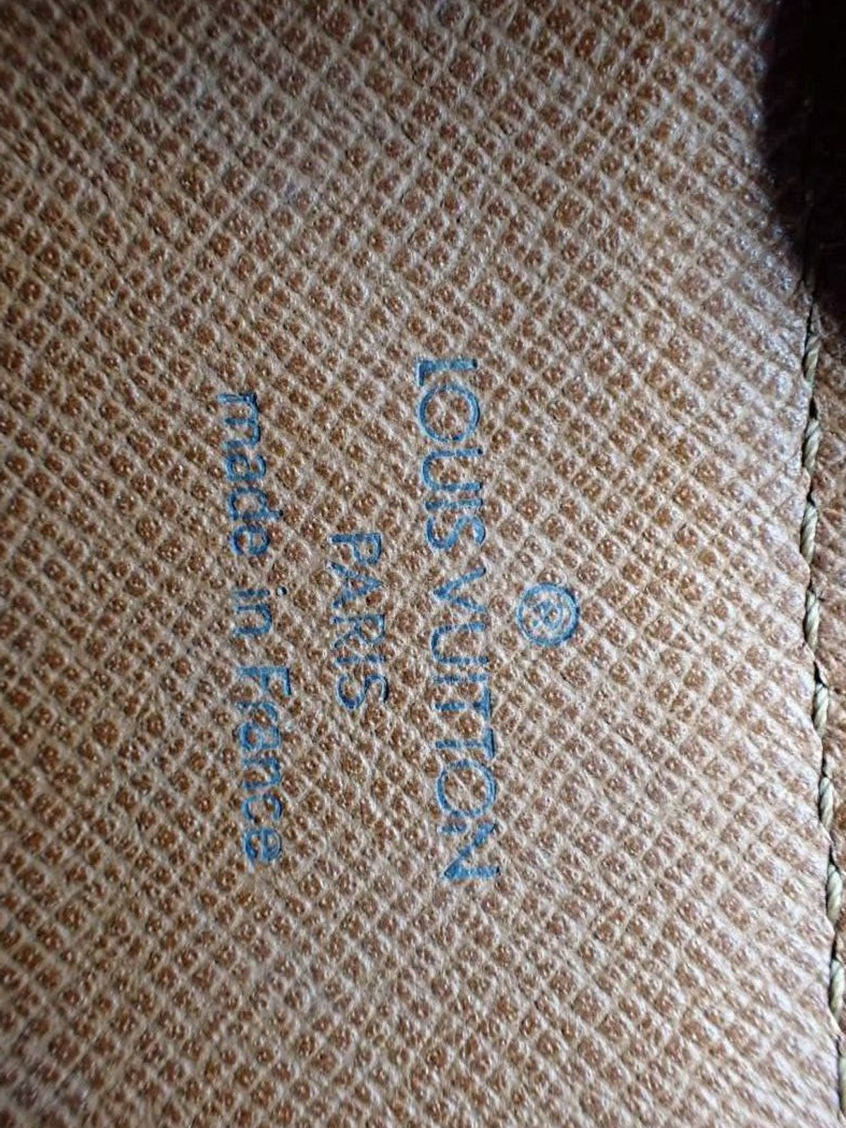 Louis Vuitton Papillon 30