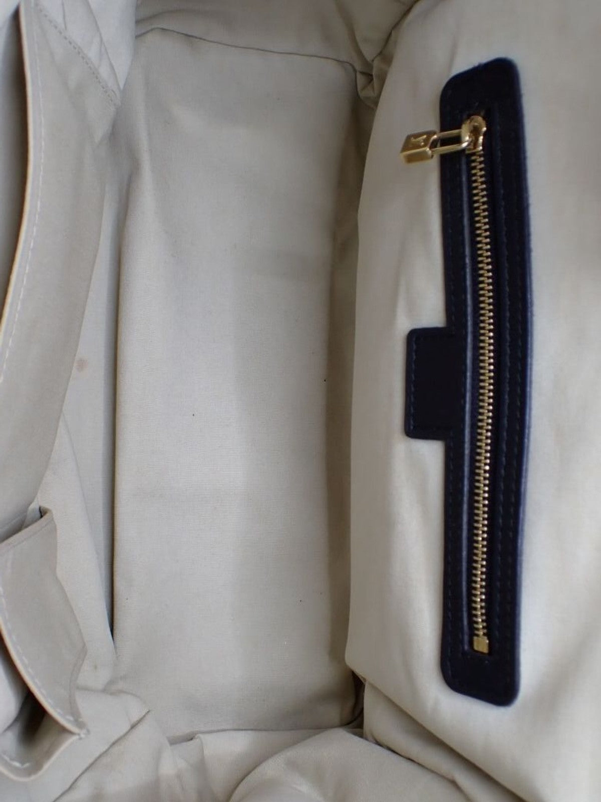 Louis Vuitton Josephine MM