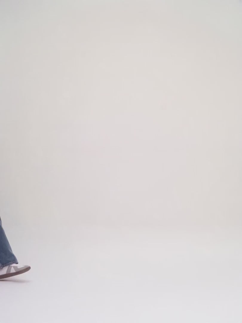 Last video: Bottega Veneta Large Hobo